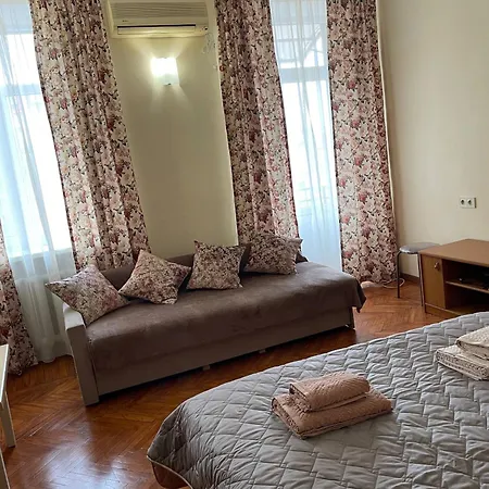 Apartment уютные в самом центре одессы Odesa